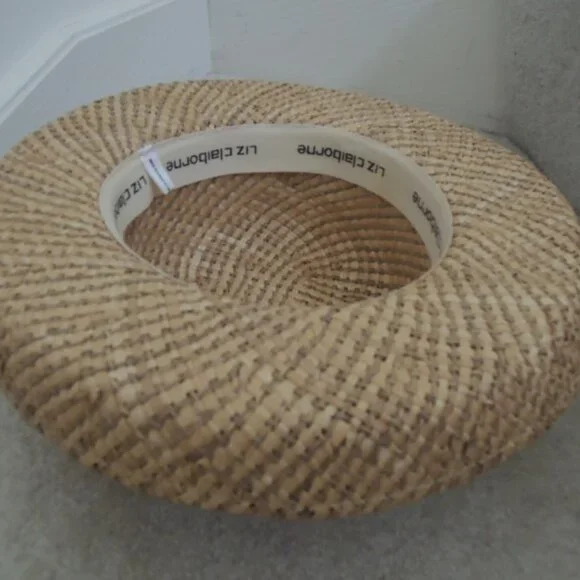 Ladies Sun Hat Liz Claiborne Woven Straw Hat Natural Tan Fiber w/Wide Brim NWOT - Picture 8 of 8